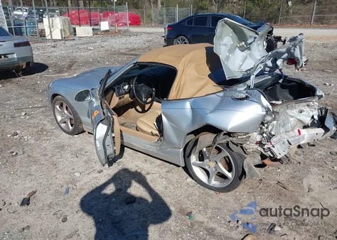 2002 Mazda Mx-5 Miata Cloth/Ls/Se z USA, uszkodzony, nr VIN JM1NB353X20225209